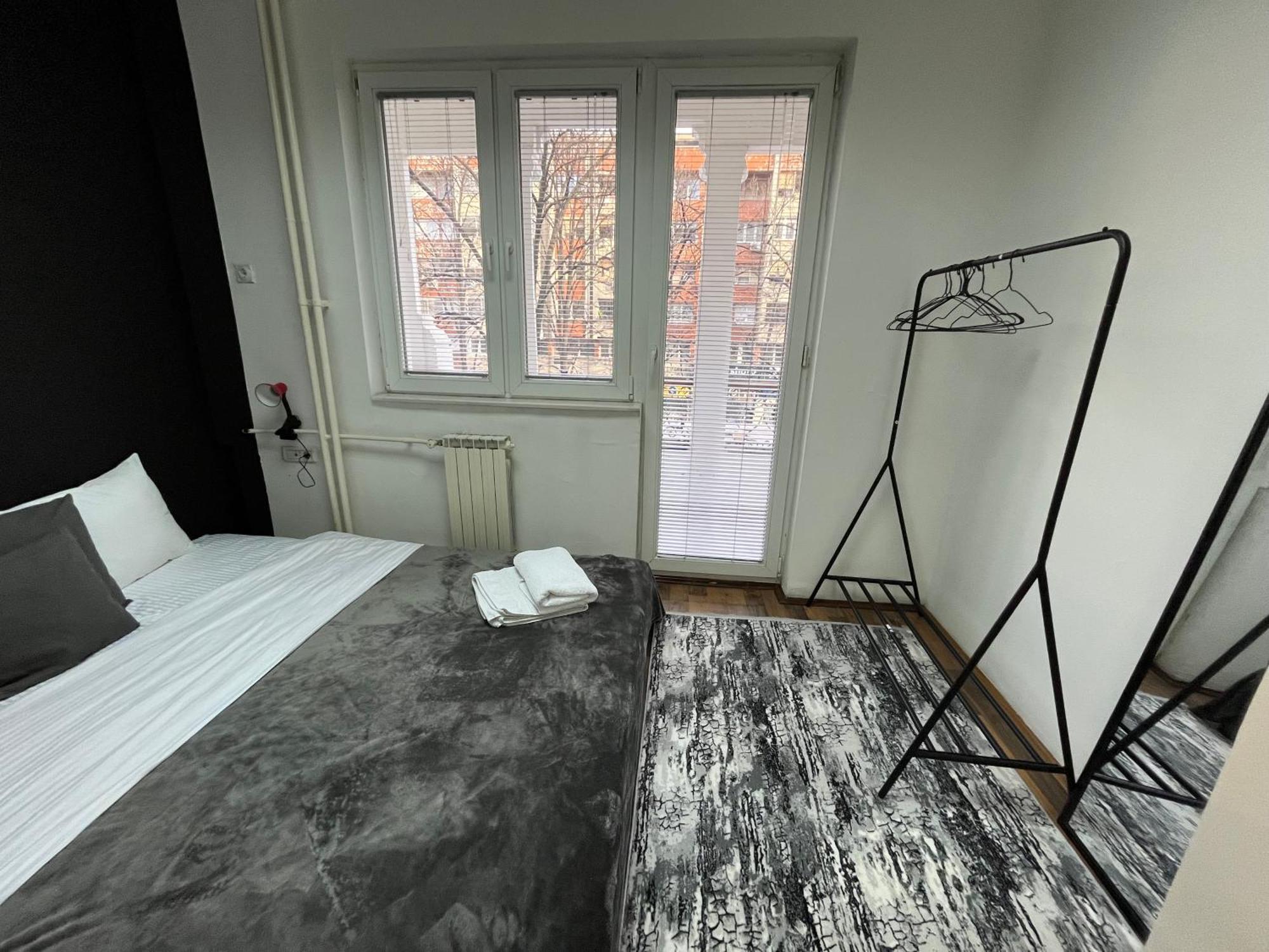 Central M - 5 Apartments Скоп'є Екстер'єр фото