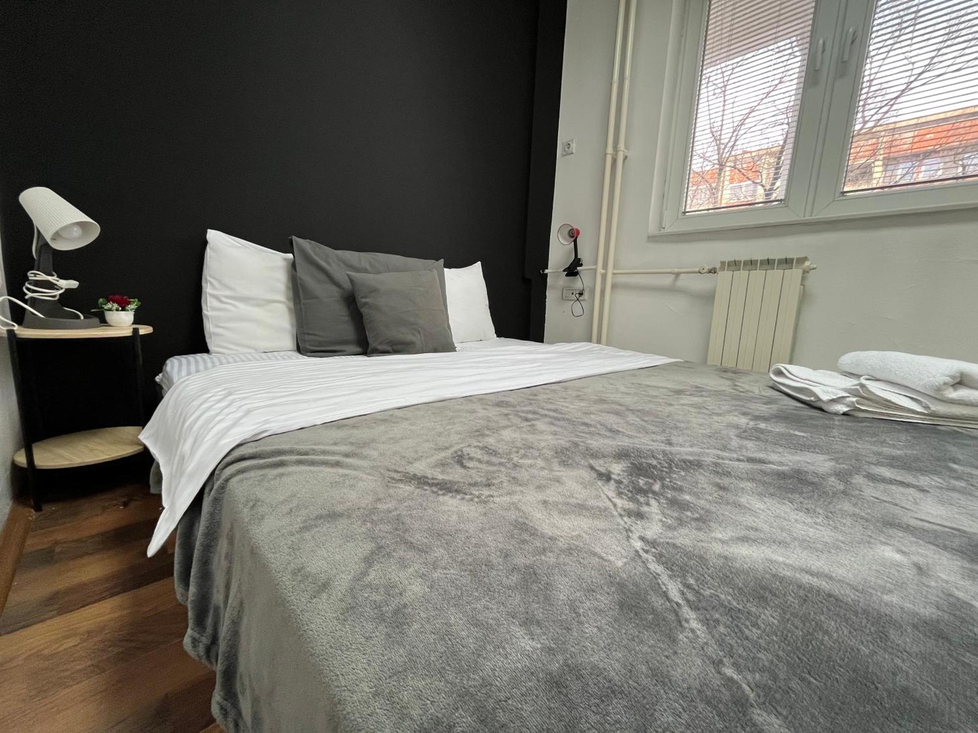 Central M - 5 Apartments Скоп'є Екстер'єр фото