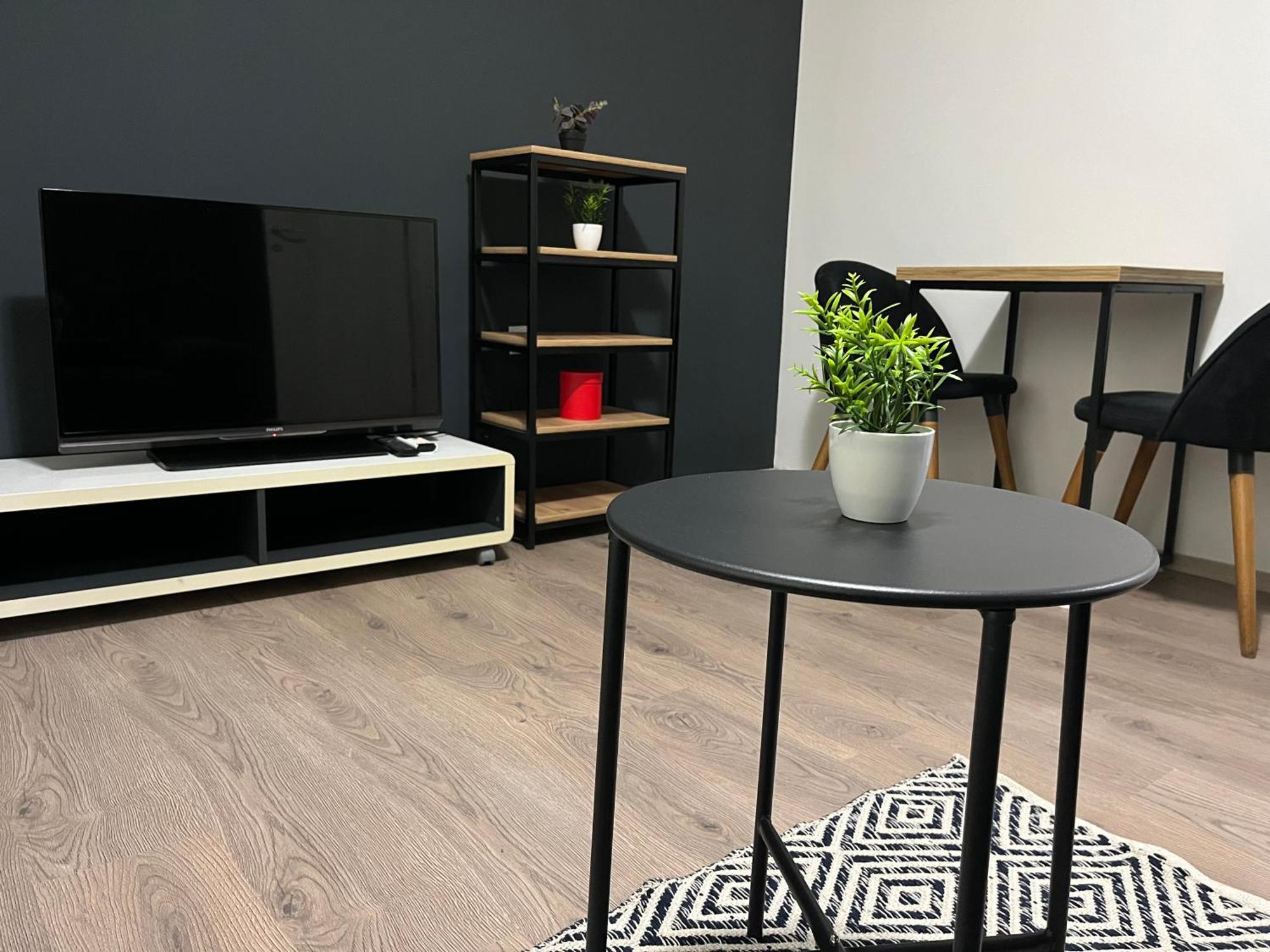 Central M - 5 Apartments Скоп'є Екстер'єр фото